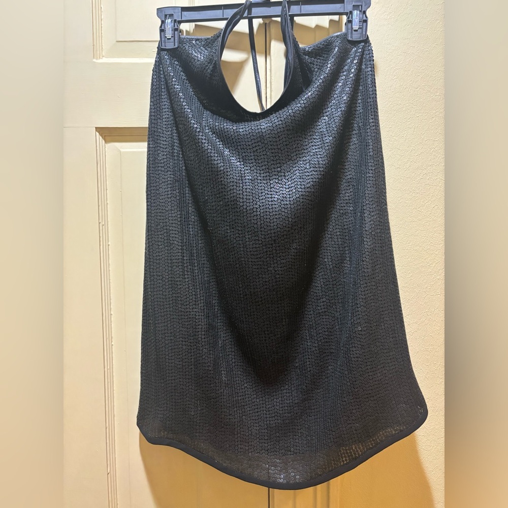 IAN Black Silk and Sequin Tank - Picture 2 of 5